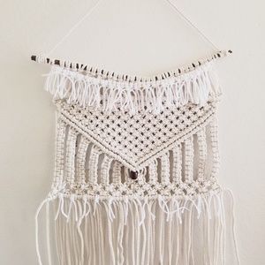 Macrame wall hanging